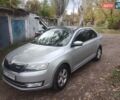 Серый Шкода Рапид, объемом двигателя 1.6 л и пробегом 350 тыс. км за 8100 $, фото 1 на Automoto.ua