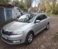 Серый Шкода Рапид, объемом двигателя 1.6 л и пробегом 350 тыс. км за 8100 $, фото 1 на Automoto.ua