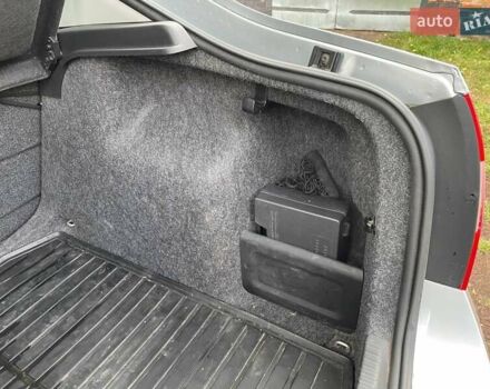 Серый Шкода Рапид, объемом двигателя 1.6 л и пробегом 127 тыс. км за 10000 $, фото 60 на Automoto.ua