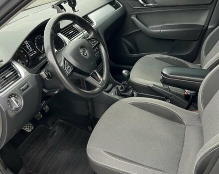 Серый Шкода Рапид, объемом двигателя 1.2 л и пробегом 127 тыс. км за 8500 $, фото 17 на Automoto.ua