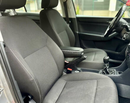 Серый Шкода Рапид, объемом двигателя 1.2 л и пробегом 184 тыс. км за 4650 $, фото 15 на Automoto.ua