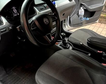 Серый Шкода Рапид, объемом двигателя 1.6 л и пробегом 241 тыс. км за 7600 $, фото 12 на Automoto.ua