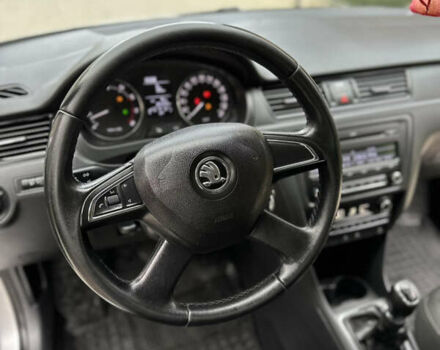 Серый Шкода Рапид, объемом двигателя 1.2 л и пробегом 184 тыс. км за 4650 $, фото 19 на Automoto.ua