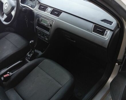 Шкода Рапид 2013 в Чернигове на Automoto.ua Серый Шкода Рапид, объемом двигателя 1.2 л и пробегом 390 тыс. км за 6000 $, фото 4 на Automoto.ua