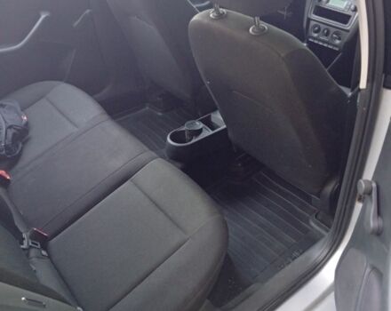 Шкода Рапид 2013 в Чернигове на Automoto.ua Серый Шкода Рапид, объемом двигателя 1.2 л и пробегом 390 тыс. км за 6000 $, фото 5 на Automoto.ua