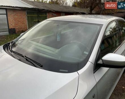 Серый Шкода Рапид, объемом двигателя 1.6 л и пробегом 127 тыс. км за 10000 $, фото 18 на Automoto.ua