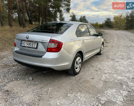 Серый Шкода Рапид, объемом двигателя 1.6 л и пробегом 241 тыс. км за 6900 $, фото 4 на Automoto.ua