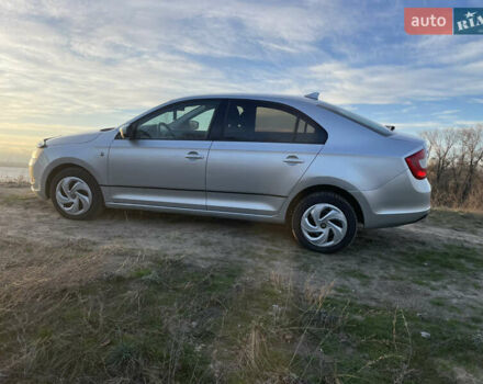 Сірий Шкода Рапід, об'ємом двигуна 1.6 л та пробігом 284 тис. км за 6777 $, фото 4 на Automoto.ua