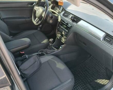 Серый Шкода Рапид, объемом двигателя 1.6 л и пробегом 89 тыс. км за 9790 $, фото 8 на Automoto.ua