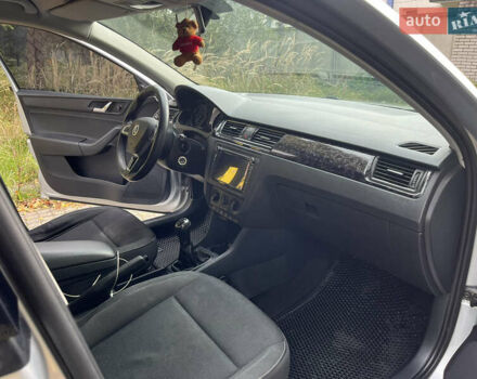Шкода Рапид 2015 в Львове на Automoto.ua Серый Шкода Рапид, объемом двигателя 1.6 л и пробегом 135 тыс. км за 8999 $, фото 13 на Automoto.ua