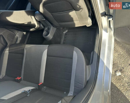 Сірий Шкода Рапід, об'ємом двигуна 1.6 л та пробігом 194 тис. км за 8400 $, фото 12 на Automoto.ua