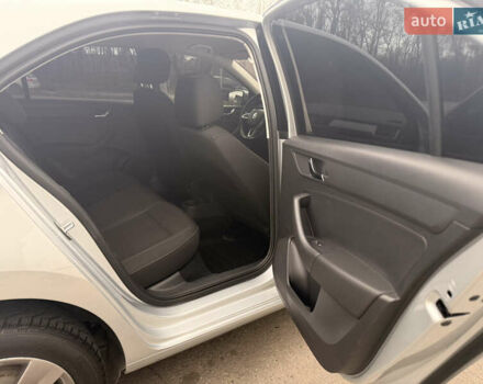 Сірий Шкода Рапід, об'ємом двигуна 1.2 л та пробігом 187 тис. км за 8700 $, фото 8 на Automoto.ua