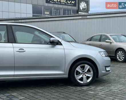 Серый Шкода Рапид, объемом двигателя 1.2 л и пробегом 160 тыс. км за 9400 $, фото 6 на Automoto.ua