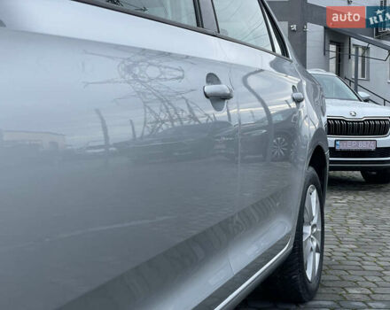 Серый Шкода Рапид, объемом двигателя 1.2 л и пробегом 160 тыс. км за 9400 $, фото 13 на Automoto.ua