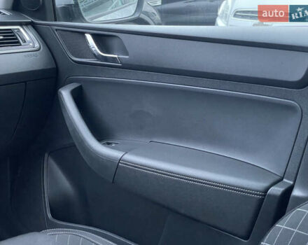 Серый Шкода Рапид, объемом двигателя 1.2 л и пробегом 160 тыс. км за 9400 $, фото 25 на Automoto.ua