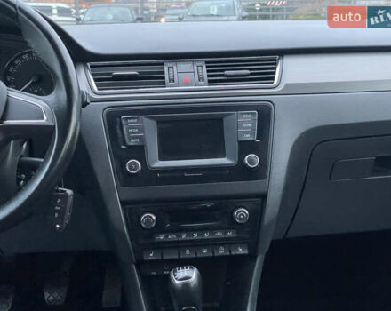 Серый Шкода Рапид, объемом двигателя 1.2 л и пробегом 160 тыс. км за 9400 $, фото 23 на Automoto.ua