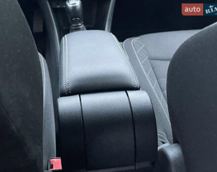 Серый Шкода Рапид, объемом двигателя 1.2 л и пробегом 160 тыс. км за 9400 $, фото 26 на Automoto.ua