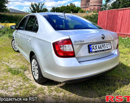 Серый Шкода Рапид, объемом двигателя 1.6 л и пробегом 118 тыс. км за 12700 $, фото 1 на Automoto.ua