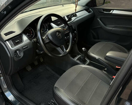 Серый Шкода Рапид, объемом двигателя 1.6 л и пробегом 176 тыс. км за 12900 $, фото 3 на Automoto.ua