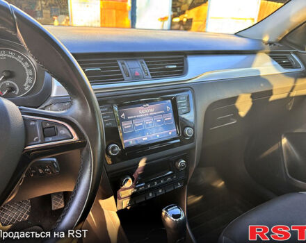 Серый Шкода Рапид, объемом двигателя 1.6 л и пробегом 118 тыс. км за 12700 $, фото 9 на Automoto.ua