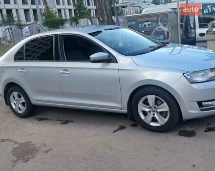 Серый Шкода Рапид, объемом двигателя 1.6 л и пробегом 245 тыс. км за 11300 $, фото 7 на Automoto.ua