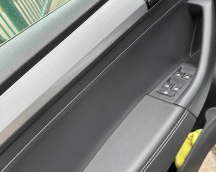 Сірий Шкода Рапід, об'ємом двигуна 1.6 л та пробігом 25 тис. км за 12700 $, фото 4 на Automoto.ua