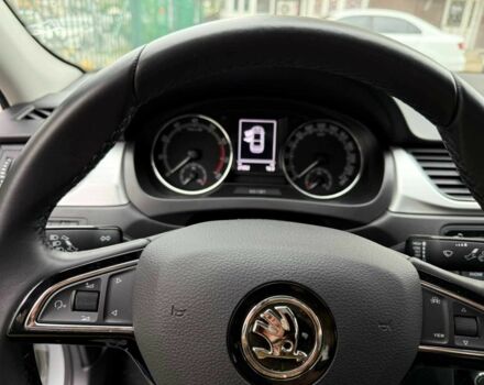 Сірий Шкода Рапід, об'ємом двигуна 1.6 л та пробігом 25 тис. км за 12700 $, фото 2 на Automoto.ua