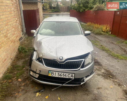 Серый Шкода Рапид, объемом двигателя 1.2 л и пробегом 117 тыс. км за 3000 $, фото 1 на Automoto.ua