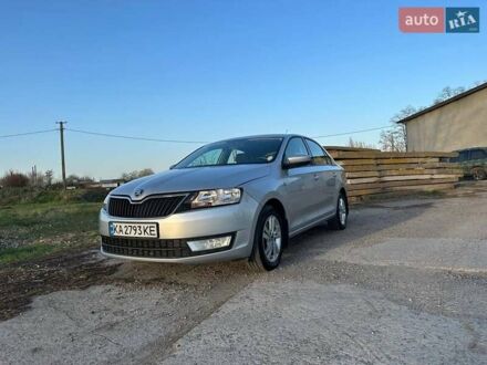 Шкода Рапид 2013 в Киеве на Automoto.ua Серый Шкода Рапид, объемом двигателя 1.6 л и пробегом 176 тыс. км за 9300 $, фото 1 на Automoto.ua