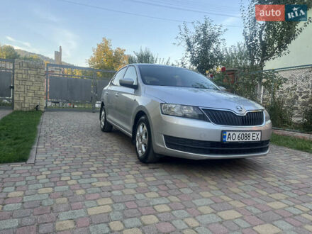 Сірий Шкода Рапід, об'ємом двигуна 1.2 л та пробігом 112 тис. км за 8000 $, фото 1 на Automoto.ua