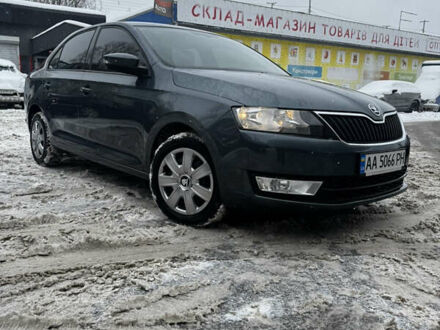 Серый Шкода Рапид, объемом двигателя 1.2 л и пробегом 197 тыс. км за 7200 $, фото 1 на Automoto.ua