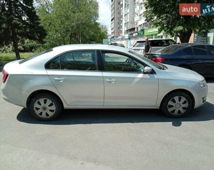 Серый Шкода Рапид, объемом двигателя 1.6 л и пробегом 175 тыс. км за 10200 $, фото 1 на Automoto.ua