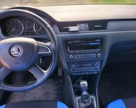 Синий Шкода Рапид, объемом двигателя 1.2 л и пробегом 170 тыс. км за 6666 $, фото 14 на Automoto.ua