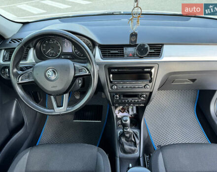 Шкода Рапид 2013 в Житомире на Automoto.ua Синий Шкода Рапид, объемом двигателя 1.2 л и пробегом 221 тыс. км за 8900 $, фото 14 на Automoto.ua