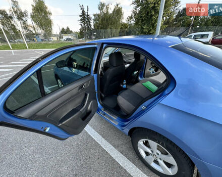 Шкода Рапид 2013 в Житомире на Automoto.ua Синий Шкода Рапид, объемом двигателя 1.2 л и пробегом 221 тыс. км за 8900 $, фото 6 на Automoto.ua