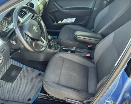 Шкода Рапид 2013 в Житомире на Automoto.ua Синий Шкода Рапид, объемом двигателя 1.2 л и пробегом 221 тыс. км за 8900 $, фото 13 на Automoto.ua
