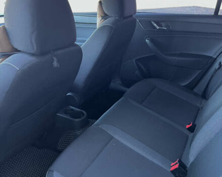 Шкода Рапид 2014 в Сарнах на Automoto.ua Синий Шкода Рапид, объемом двигателя 1.6 л и пробегом 299 тыс. км за 7800 $, фото 8 на Automoto.ua