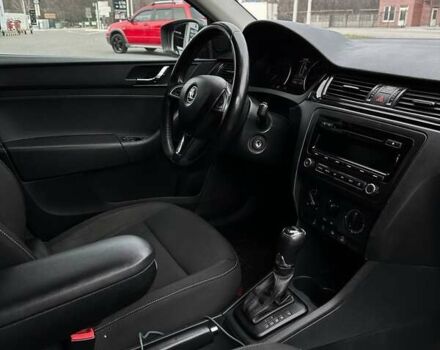 Синій Шкода Рапід, об'ємом двигуна 1.39 л та пробігом 107 тис. км за 7500 $, фото 4 на Automoto.ua