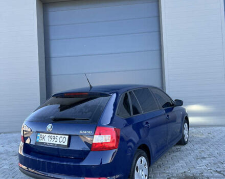 Шкода Рапид 2014 в Сарнах на Automoto.ua Синий Шкода Рапид, объемом двигателя 1.6 л и пробегом 299 тыс. км за 7800 $, фото 10 на Automoto.ua