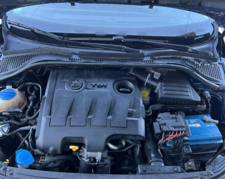 Шкода Рапид 2014 в Сарнах на Automoto.ua Синий Шкода Рапид, объемом двигателя 1.6 л и пробегом 299 тыс. км за 7800 $, фото 11 на Automoto.ua