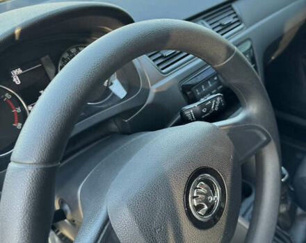 Синій Шкода Рапід, об'ємом двигуна 1.2 л та пробігом 152 тис. км за 8950 $, фото 6 на Automoto.ua