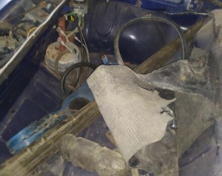 Синий Шкода Рапид, объемом двигателя 0.13 л и пробегом 100 тыс. км за 900 $, фото 3 на Automoto.ua