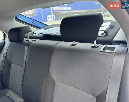 Синий Шкода Рапид, объемом двигателя 1.2 л и пробегом 132 тыс. км за 8000 $, фото 18 на Automoto.ua