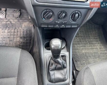 Синий Шкода Рапид, объемом двигателя 1.2 л и пробегом 132 тыс. км за 8000 $, фото 15 на Automoto.ua