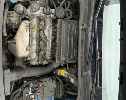 Синий Шкода Рапид, объемом двигателя 1.6 л и пробегом 257 тыс. км за 8300 $, фото 11 на Automoto.ua