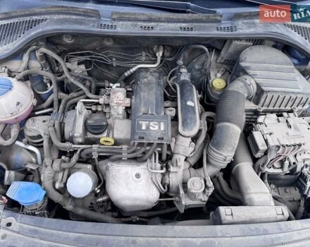 Синий Шкода Рапид, объемом двигателя 1.2 л и пробегом 132 тыс. км за 8000 $, фото 22 на Automoto.ua