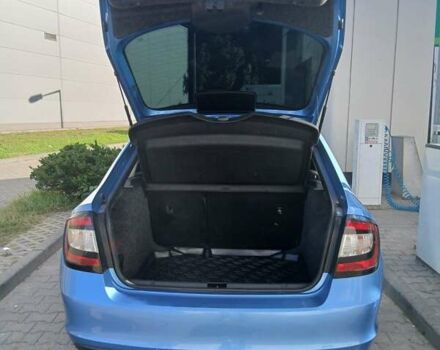 Синій Шкода Рапід, об'ємом двигуна 1.6 л та пробігом 123 тис. км за 8800 $, фото 11 на Automoto.ua