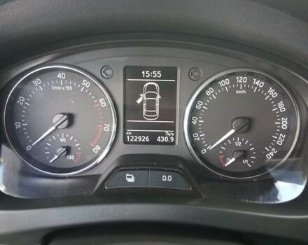Синій Шкода Рапід, об'ємом двигуна 1.6 л та пробігом 123 тис. км за 8800 $, фото 3 на Automoto.ua