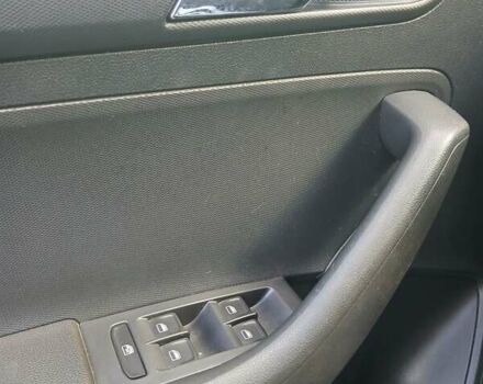 Синій Шкода Рапід, об'ємом двигуна 1.6 л та пробігом 123 тис. км за 8800 $, фото 6 на Automoto.ua