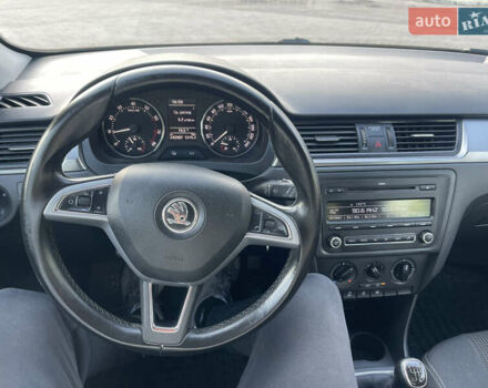 Синий Шкода Рапид, объемом двигателя 1.2 л и пробегом 243 тыс. км за 5800 $, фото 16 на Automoto.ua